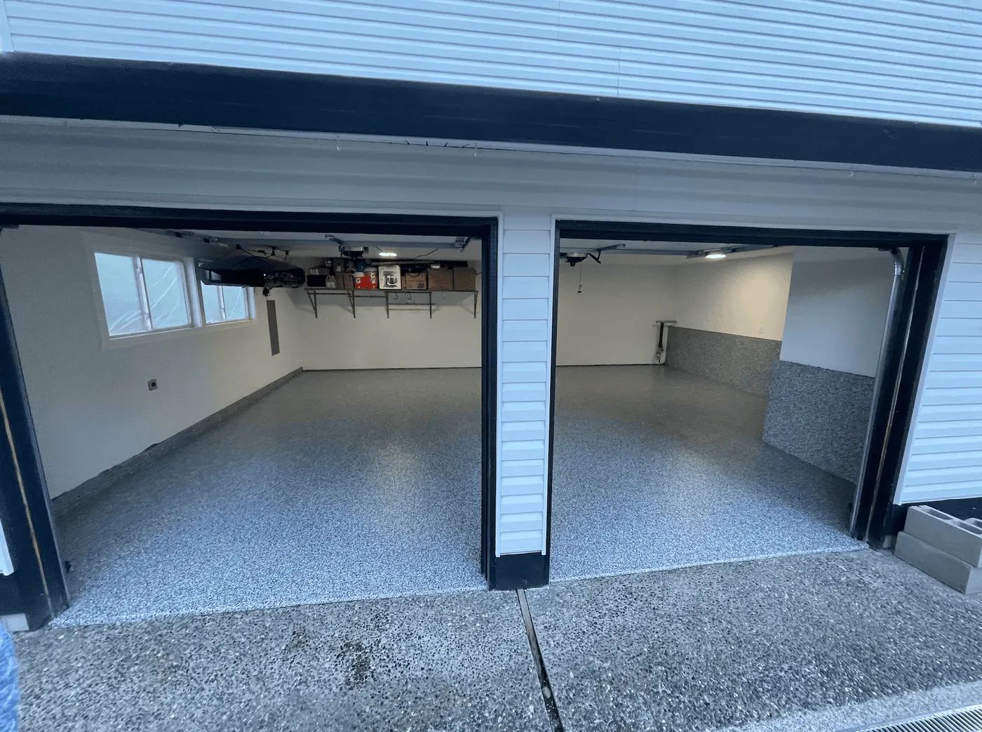 Residential Garage, Blue Granite Flake &mdash; full-broadcast flake floor coating