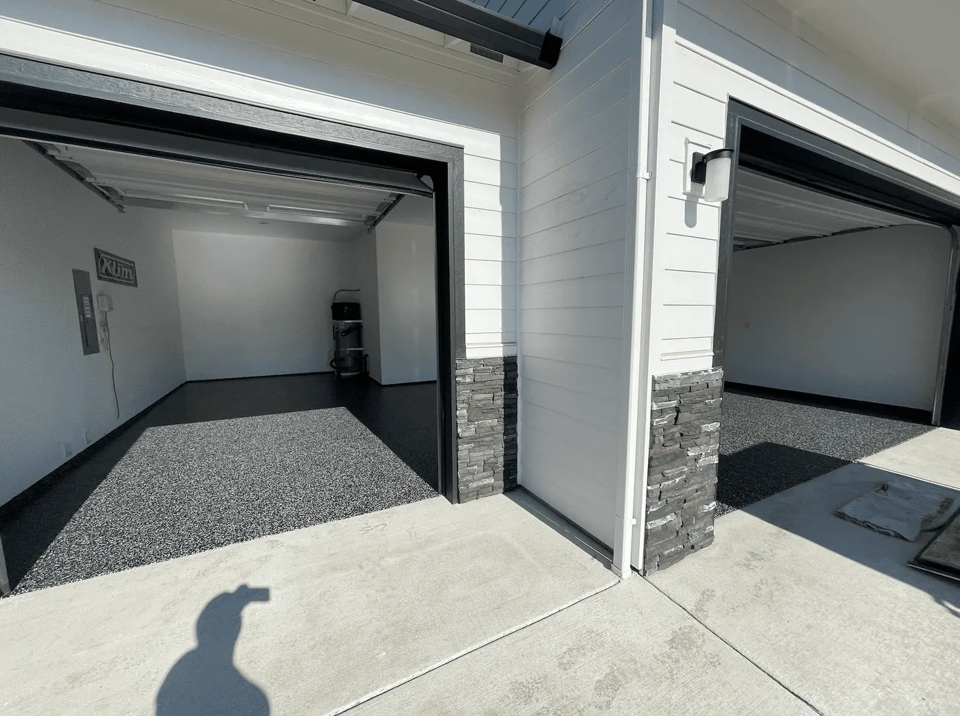 Residential Garage, Charcoal Flake &mdash; full-broadcast flake floor coating