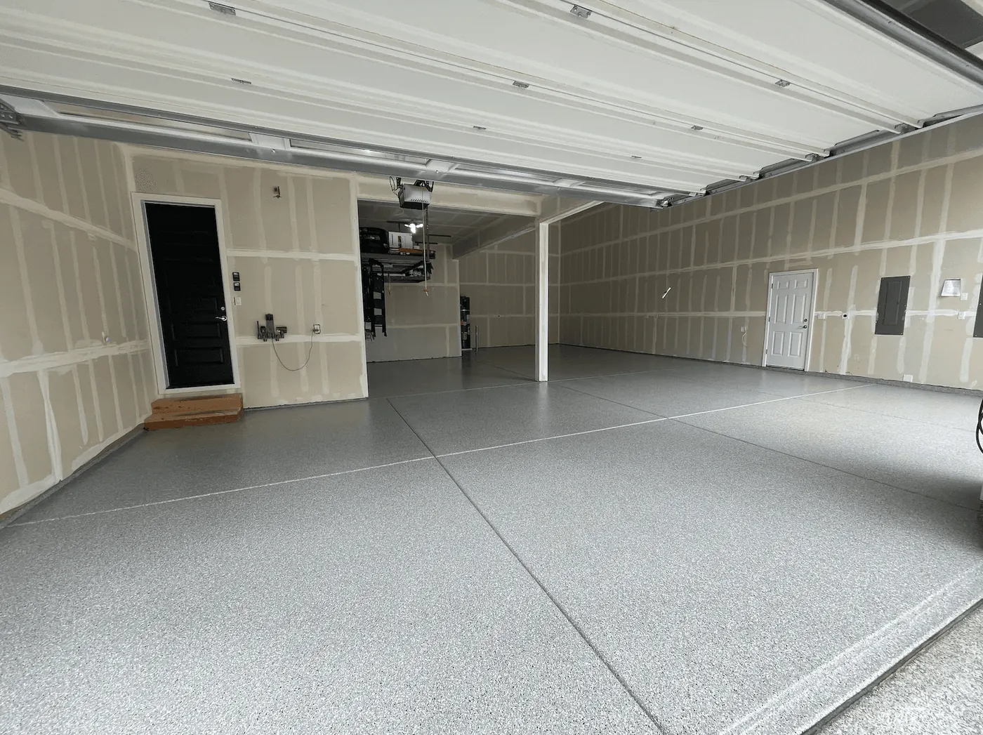 Residential Garage, Dove Gray Flake &mdash; full-broadcast flake floor coating