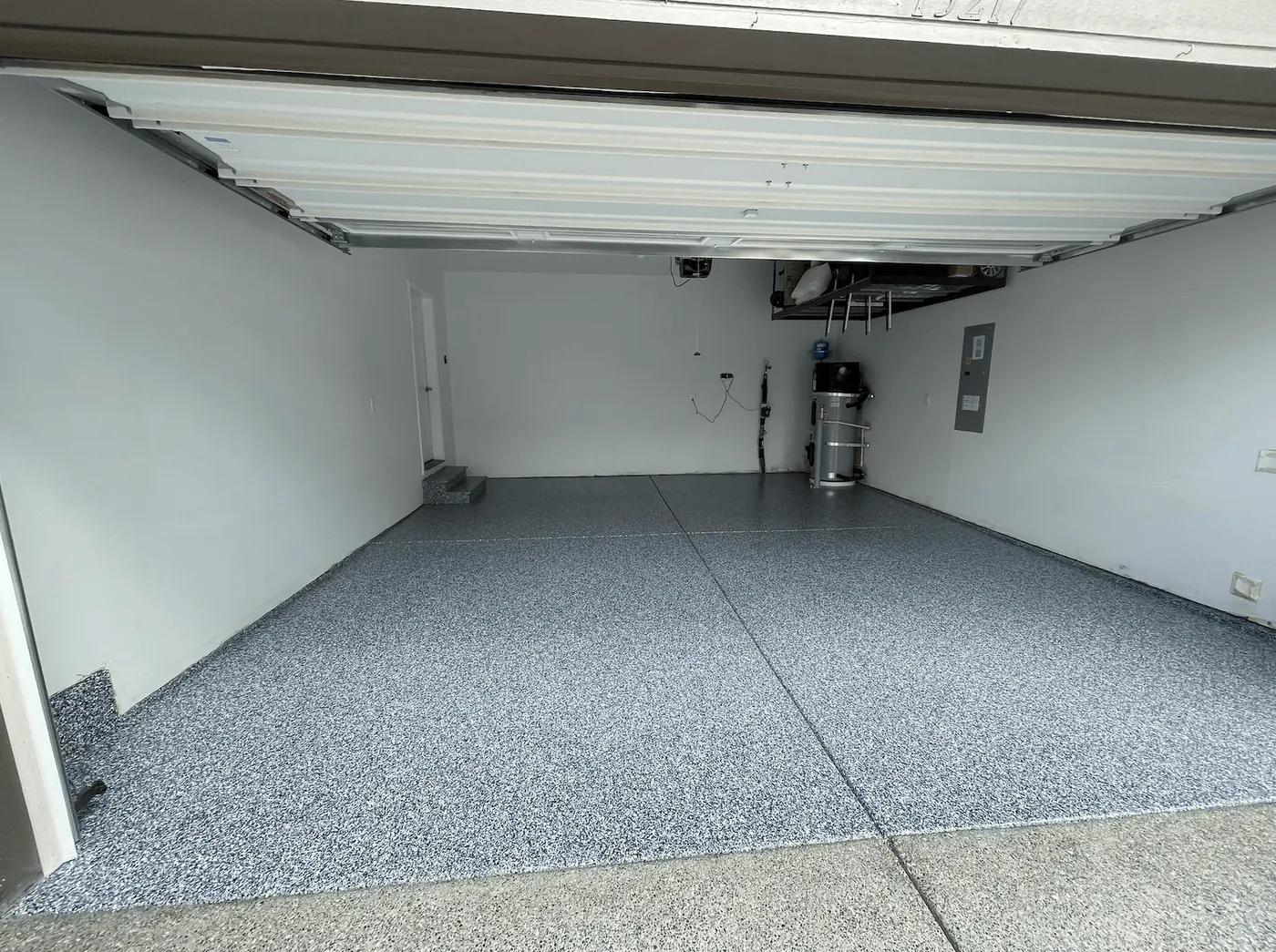 Residential Garage, Harbor Blue Flake &mdash; full-broadcast flake floor coating