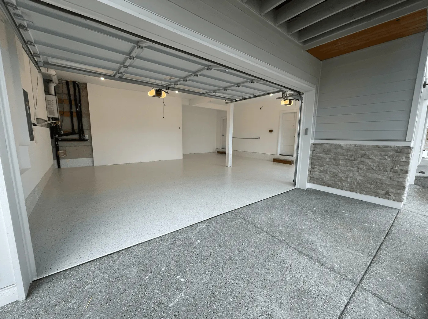 Residential Garage, Linen Flake &mdash; full-broadcast flake floor coating